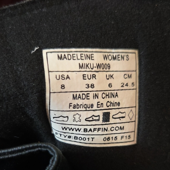 Baffin Waterproof Black Suede Lace-Up Women's Boots - Picture 10 of 10